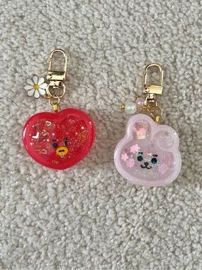 BTS bt21 tata and kooky resin shaker keychains